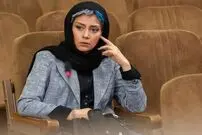 (تصاویر) بیوگرافی و عکس های شخصی دیبا زاهدی