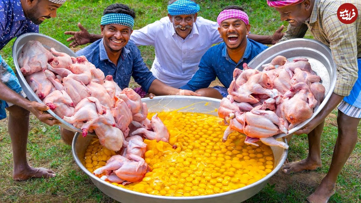 ببینید؛ غذای روستایی در هند؛ پخت املت با مرغ توسط پدر و پسران روستایی در طبیعت