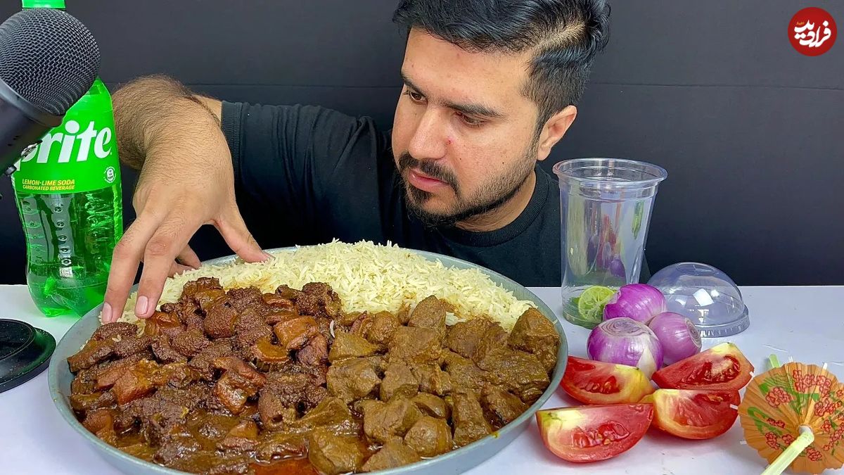 (ویدئو) غذا خوردن با صدا؛ خوردن متفاوت چلو گوشت و چلو جگر سرخ شده به سبک پاکستانی