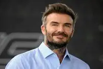 (عکس) قاب احساسی دیوید بکام و دخترش با استایل کشاورزی در مزرعه