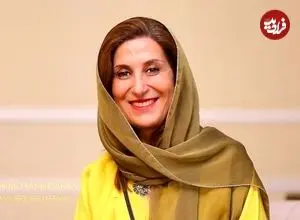 عکس| سفر زمان؛ ژست «فاطمه معتمدآریا» با چاقو در نمایش «ننه دلاور»
