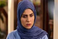 عکس| سفر زمان؛ «آفرین ثروتیان» (سریال آنام) در حال قدم زدن با سگش