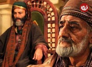 عکس؛ سفر به تاریخ؛ چهرۀ «ابومفلس» (مختارنامه) در پشت‌صحنۀ یک تئاتر قدیمی؛ سال 1348