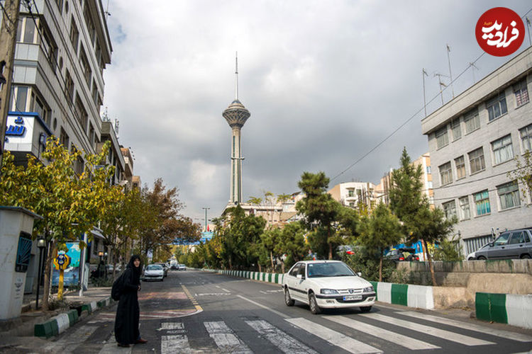 عکس؛ از یک شغل عجیب در خیابان‌های تهران رونمایی شد