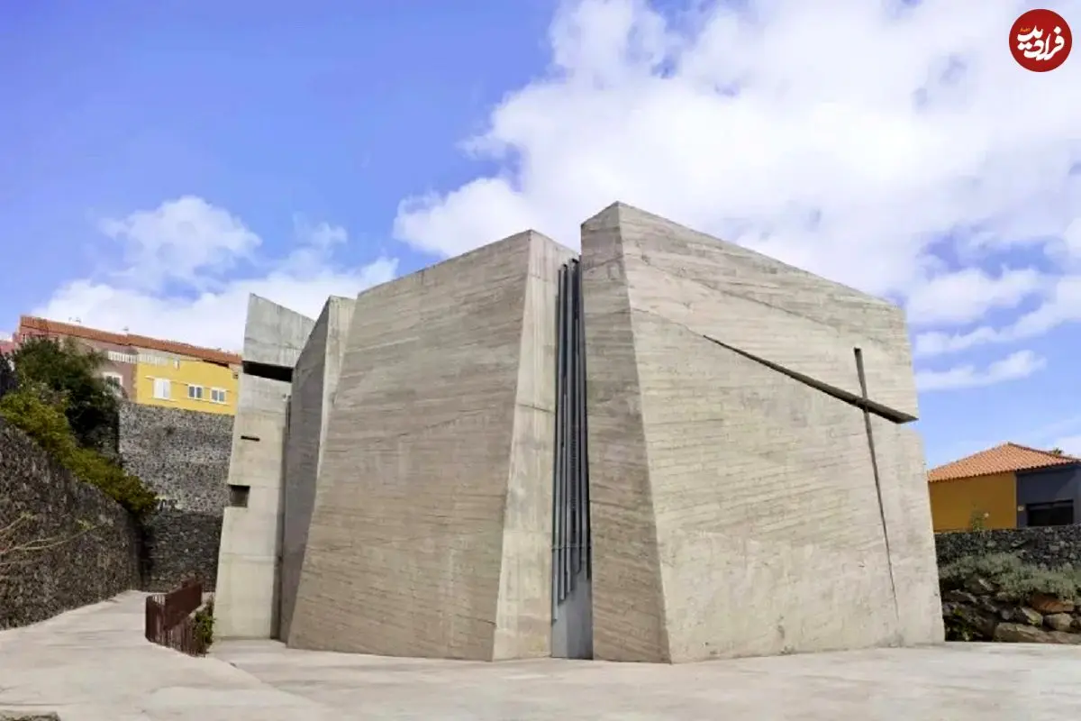 تصاویر؛ کلیسای نجات‌دهنده مقدس در تنریف، برنده جایزه ساختمان سال جهان ۲۰۲۵ شد