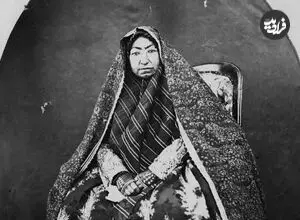 عکس| سفر زمان؛ چهرۀ «سلیم، غلام خانه‌زاد مادر ناصرالدین شاه» در میانسالی در کاخ صاحبقرانیه