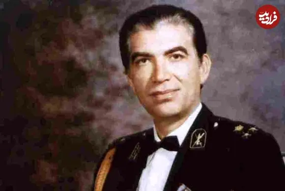 عکس| سفر در زمان؛ «غلامرضا فرزند ششم رضاخان» در حال فیلمبرداری با یک دوربین براون؛ دهه 40