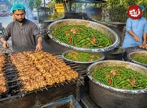 ببینید| غذای خیابانی در پاکستان؛ مراحل تهیه جوجه کباب توسط آشپزهای ماهر در پیشاور