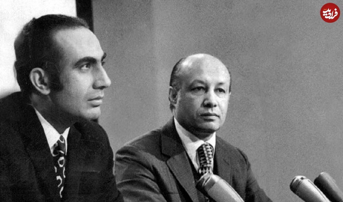 عکس؛ سفر در زمان؛ «پرویز ثابتی در کنار نصیری، ریٔیس ساواک»؛ دهه 50