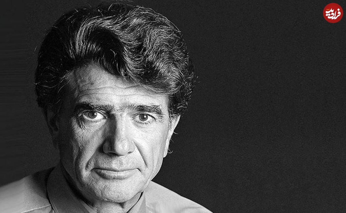 عکس| سفر در زمان؛ «محمدرضا شجریان» در حال غذا دادن به یک گوزن در آمریکا؛ سال 1381