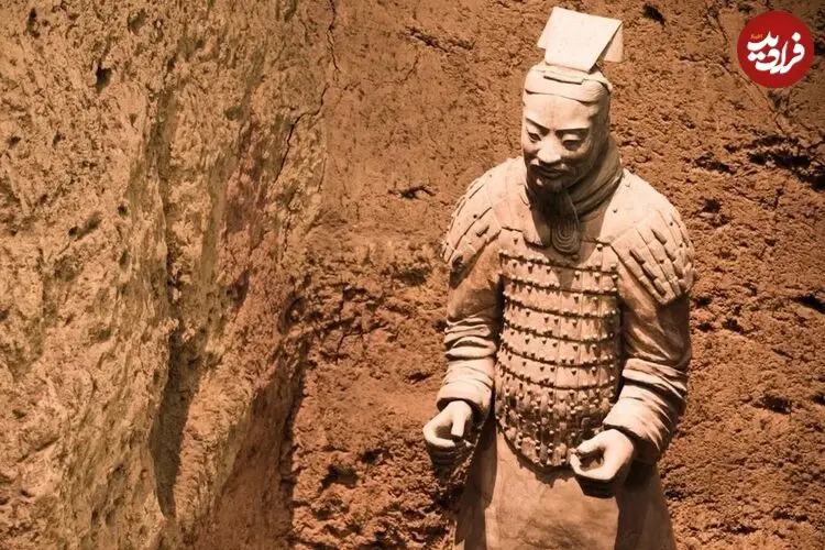 چرا باستان‌شناسان مقبرۀ اسرارآمیز اولین امپراتور چین را باز نمی‌کنند؟