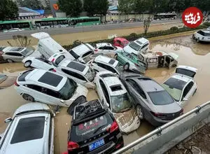 ببینید| غرق شدن خودروها در چین