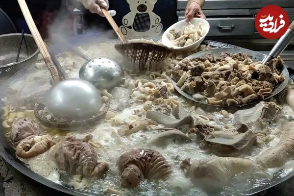 (ویدئو) غذای خیابانی؛ طبخ سیراب شیردان، دل و جگر و گوشت گاو به سبک آشپز تایوانی