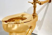عکس؛ فروش توالت فرنگی که از 100 کیلو طلای 18 عیار ساخته شده است
