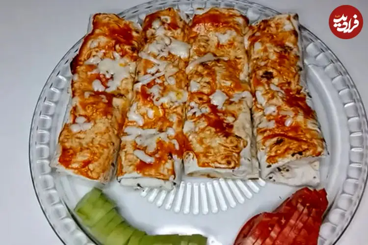 ببینید| طرز تهیه یک ساندویچ سریع و خوشمزه با گوشت چرخ کرده