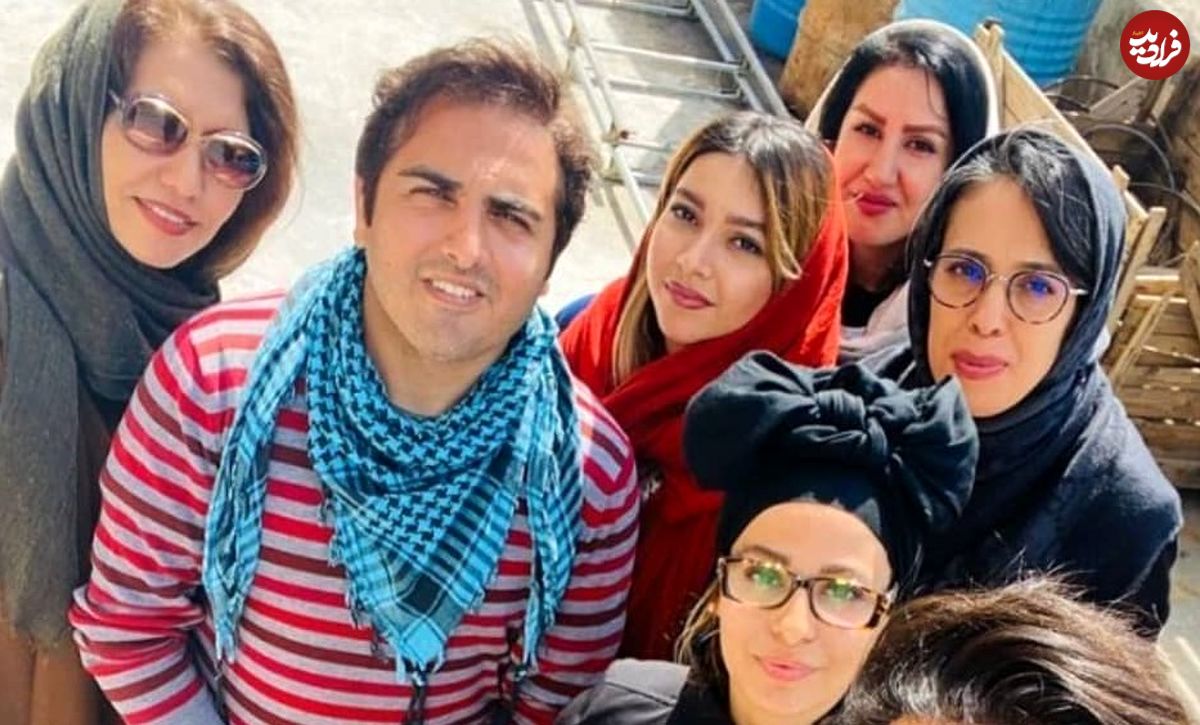 عکس| سفر به تاریخ؛ «مسعود تابش» (بچه مهندس) در کنار پدرزنش «یدالله صمدی»