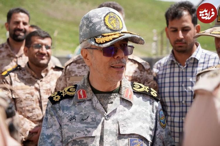 عکس؛ سفر در زمان؛ «سرلشکر باقری در کنار صادق آهنگران» در ایام جنگ؛ دهه 60