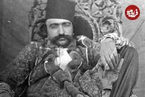 سفر در زمان؛ خاطرات ناصرالدین‌شاه: انیس‌الدوله را دیدم سوار خر سفیدی بود، به زیارت می‌رفت؛ بسیار خنده‌ام گرفت