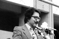 عکس؛ سفر در زمان؛ «بنی‌صدر در دیدار با هیئت سازمان کنفرانس اسلامی»؛ مهر 59