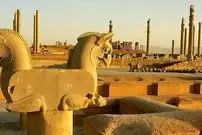عکس| سفر زمان؛ منظرۀ «تخت جمشید» قبل از کاوش‌های باستان‌شناسی در دوران قاجار