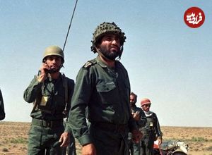 ببینید؛ سفر در زمان؛ «گریه سردار سلیمانی بعد شهادت احمد کاظمی»؛ سال 84