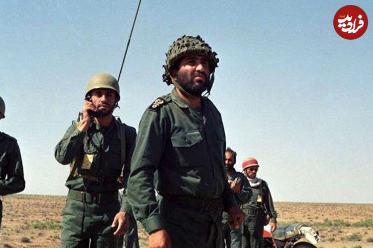 ببینید؛ سفر در زمان؛ «گریه سردار سلیمانی بعد شهادت احمد کاظمی»؛ سال 84