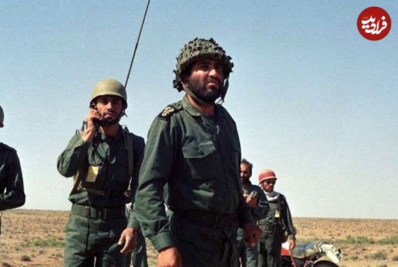 ببینید؛ سفر در زمان؛ «گریه سردار سلیمانی بعد شهادت احمد کاظمی»؛ سال 84