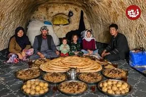 ببینید| غذای روستایی در افغانستان؛ پخت نان سنتی و سیب زمینی در تنور زیر زمینی