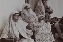 تصاویر؛ سفر به عصر قاجار؛ از «سه‌چرخه‌سواری ناصرالدین شاه» تا «ژست مظفرالدین شاه با صندلی سلطنتی»