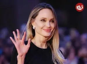 عکس| دست‌خط عجیب آنجلینا جولی برای کارکنان یک هتل سوژه کاربران فضای مجازی شد