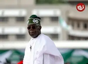 ببینید| لحظه زمین خوردن رئیس‌جمهور نیجریه در کنار اردوغان