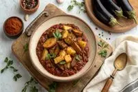 دستور طلایی واویشکا بادمجان با گوشت چرخ‌کرده