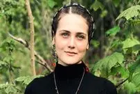 عکس| سفر زمان؛ چهرۀ «بانو» (سریال سوجان) در جشن تولد 18 سالگی‌اش در جنگل