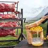 ببینید| غذای روستایی در آذربایجان؛ کباب کردن 4 بره به یک روش متفاوت