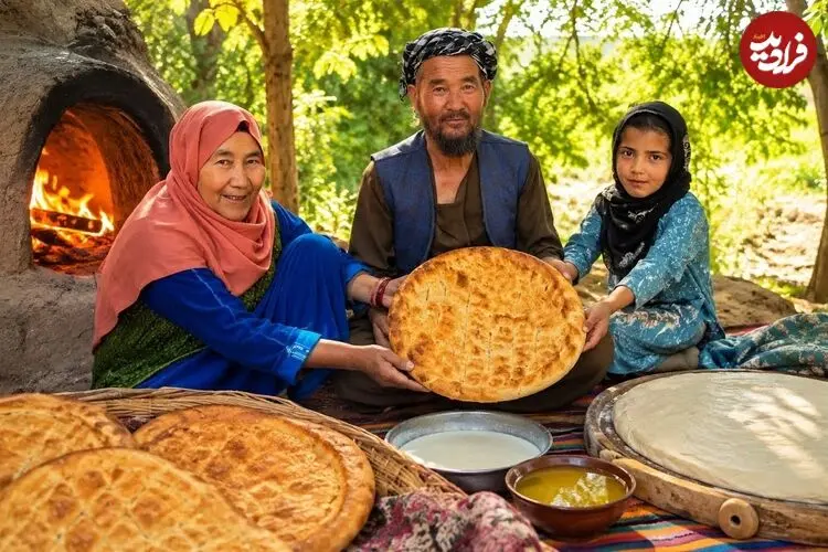 ببینید| غذای روستایی در افغانستان؛ پخت سوپ محلی و نان فطیر توسط یک زوج مسن