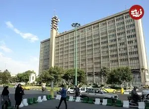 عکس| سفر به ایران قدیم؛ «زمین گِلی میدان توپخانه» در یک روز زمستانی در دوران قاجار