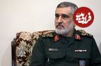 عکس؛ سفر در زمان؛ «سردار حاجی زاده در مراسم ترحیم پدرش و در کنار سردار سلیمانی»؛ سال 97