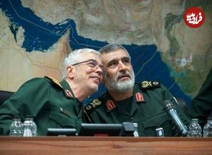 عکس؛ سفر در زمان؛ «سردار حاجی زاده و سردار طهرانی مقدم» روی عرشه کشتی؛ دهه 60