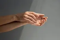 ساختار مهندسی شده دست ؛ 7 لایه از حفاظت تا حرکت  + اینفوگرافیک