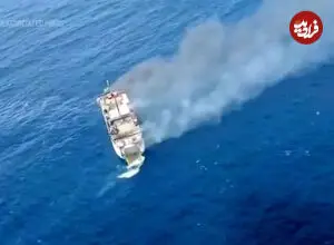ببینید| آتش‌سوزی یک کشتی مسافربری در نزدیکی بالی