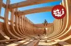 ببینید| فرآیند تماشایی ساخت یک کشتی چوبی بزرگ در پاکستان