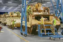 (ویدئو) مراحل طراحی و تولید خودروی زرهی M2 Bradley در ارتش آمریکا