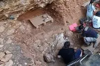 نئاندرتال‌ها 100 هزارسال قبل در این مکان «لباس چرمی» درست می‌کردند