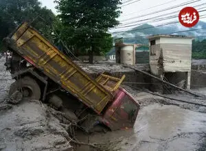 ببینید| فروپاشی یخچال طبیعی عامل سیل ویرانگر در نپال و تبت
