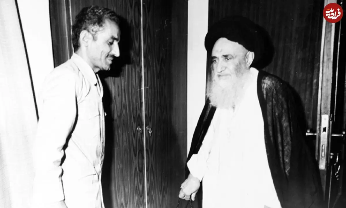 عکس| سفر در زمان؛ «محمدعلی رجایی» در حال گفتگو با «آیت الله بهشتی»؛ اواخر دهه 50