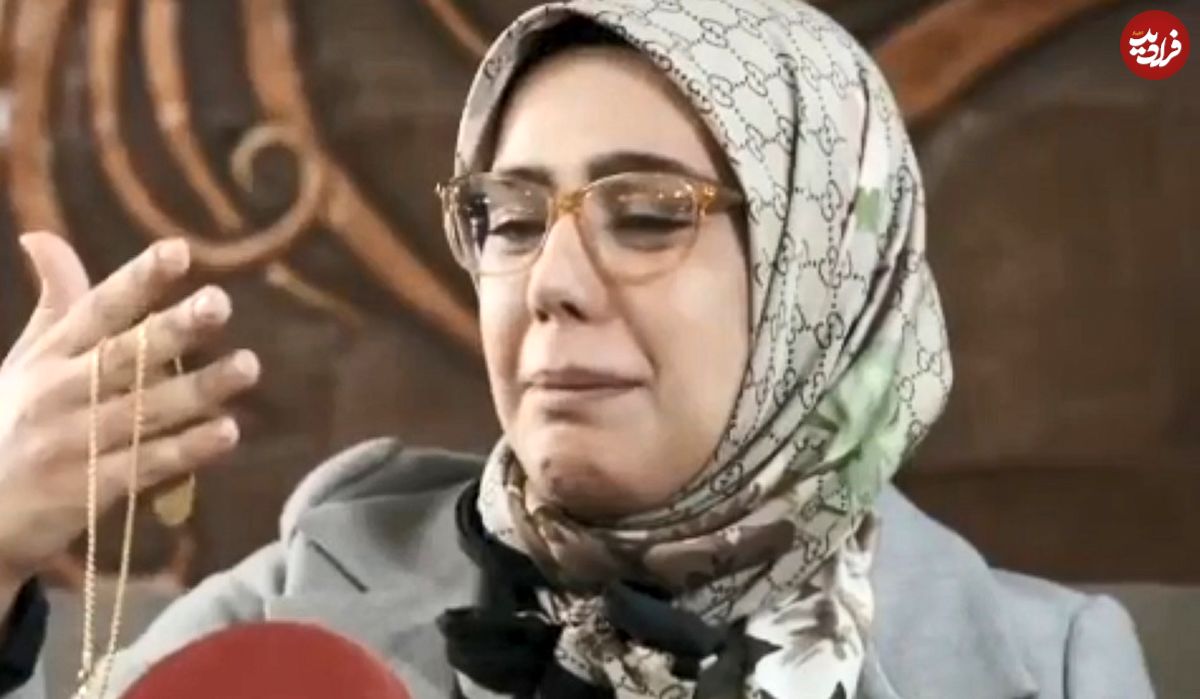 عکس| سفر به تاریخ؛ عکس یادگاری «مژگان و جواد جوادی» در پشت‌صحنه «بچه مهندس3»