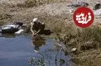 عکس| سفر زمان؛ لباس شستن زنان اصفهانی در کنار زاینده رود؛ سال 55