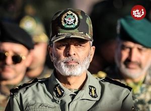 عکس؛ سفر به تاریخ؛ «امیر عبدالرحیم موسوی» در کنار «ژنرال قمر جاوید، فرماندۀ ارتش پاکستان»؛ سال 98
