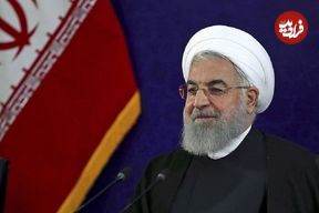 عکس؛ سفر در زمان؛ تصویری دیده نشده از حسن روحانی در نمازجمعه سال ۱۳۶۰