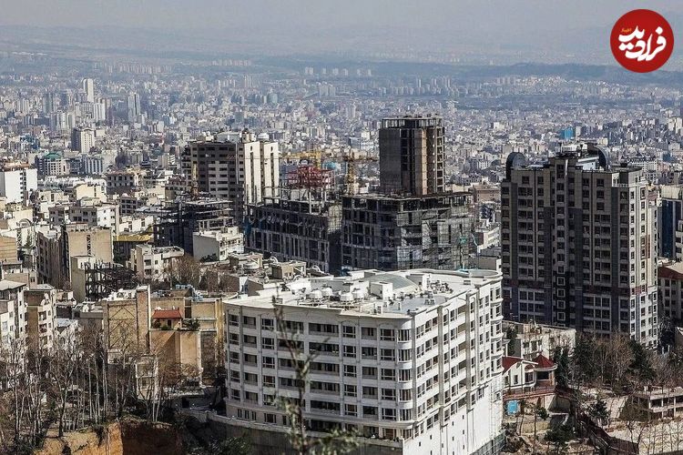 ببینید؛ انسانیت و مهربانی زنده است: از راننده تاکسی که با عسل و سنگک آمد تا سربازهای پشت پدافند مهرآباد